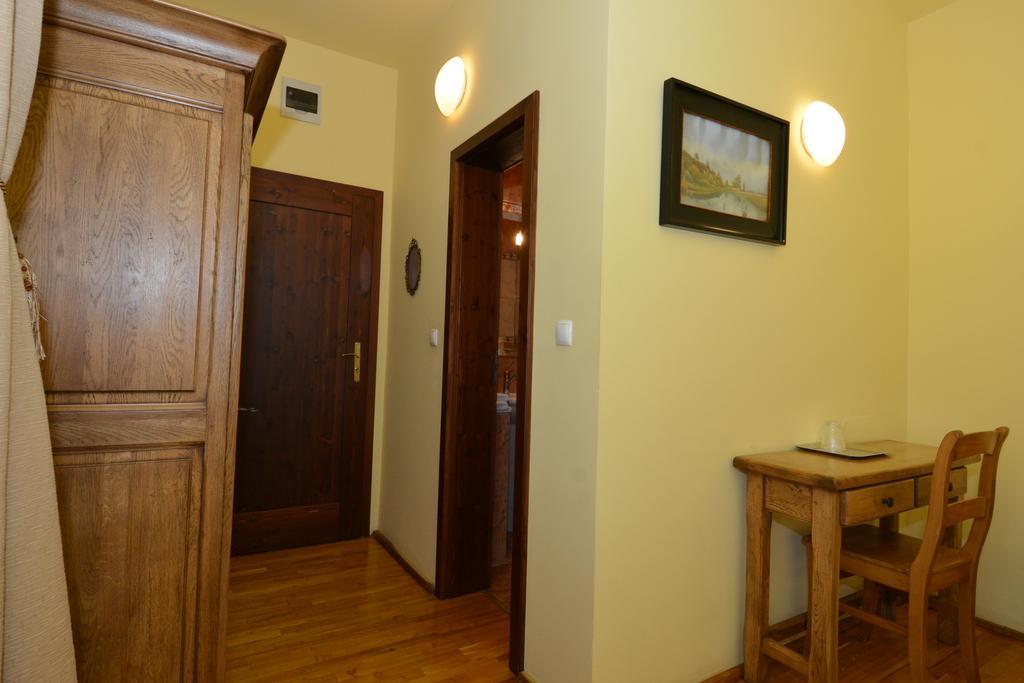 Schwabenhaus Hotel Sándorháza Szoba fotó